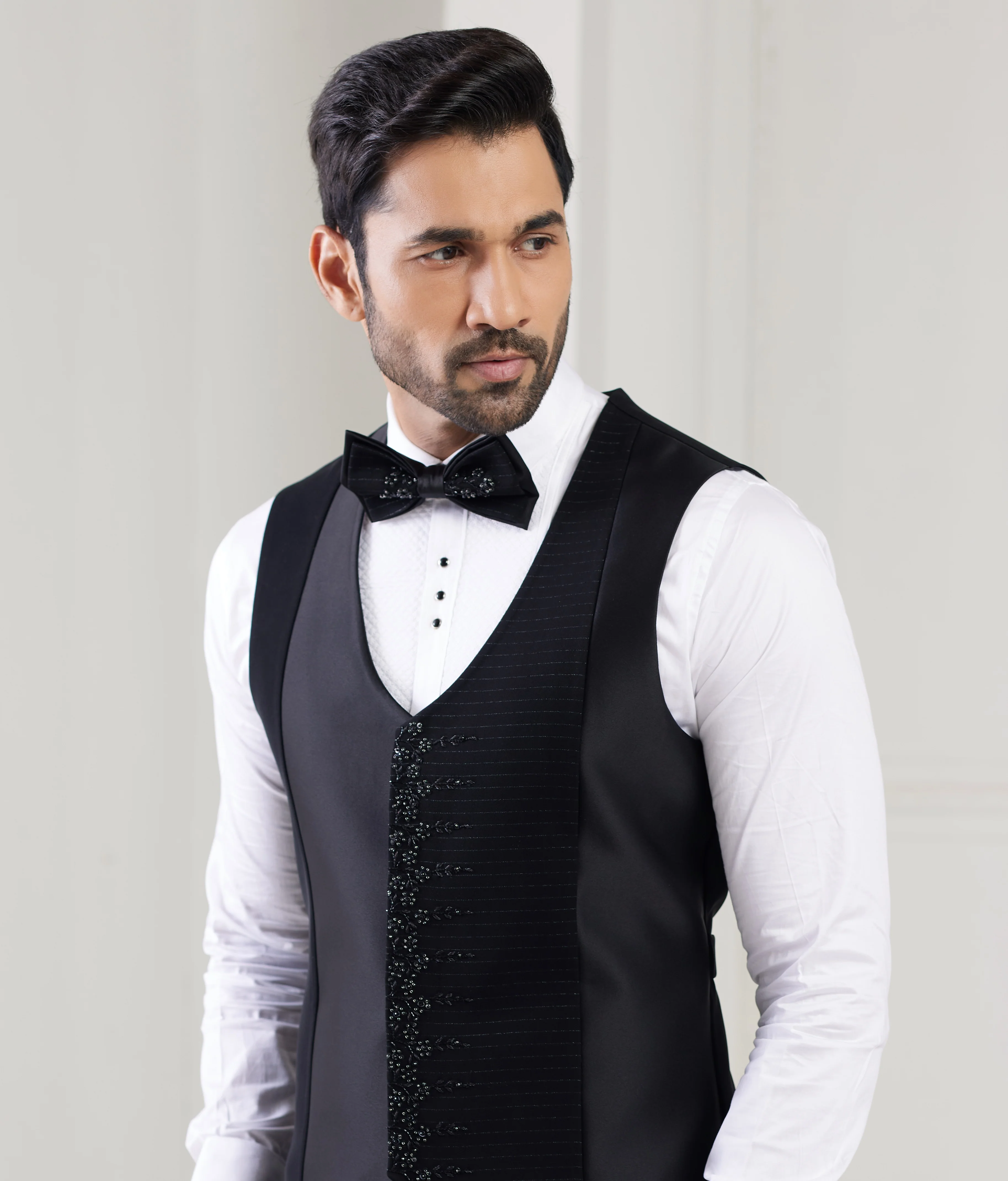 Black Men's Tuxedo with Embroidery - Image 3