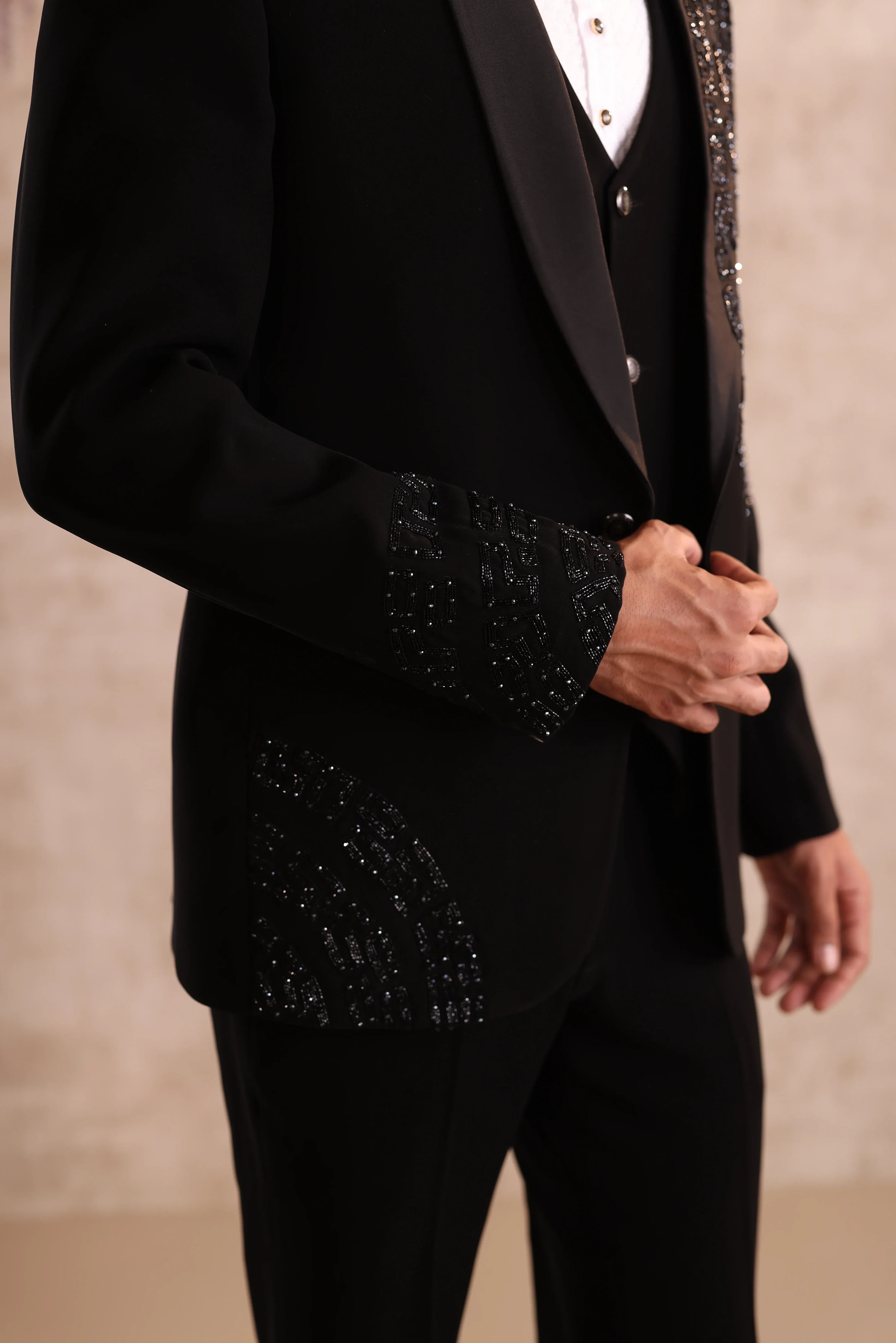 Black Embroidered Shawl Lapel Tuxedo for Men - Image 5