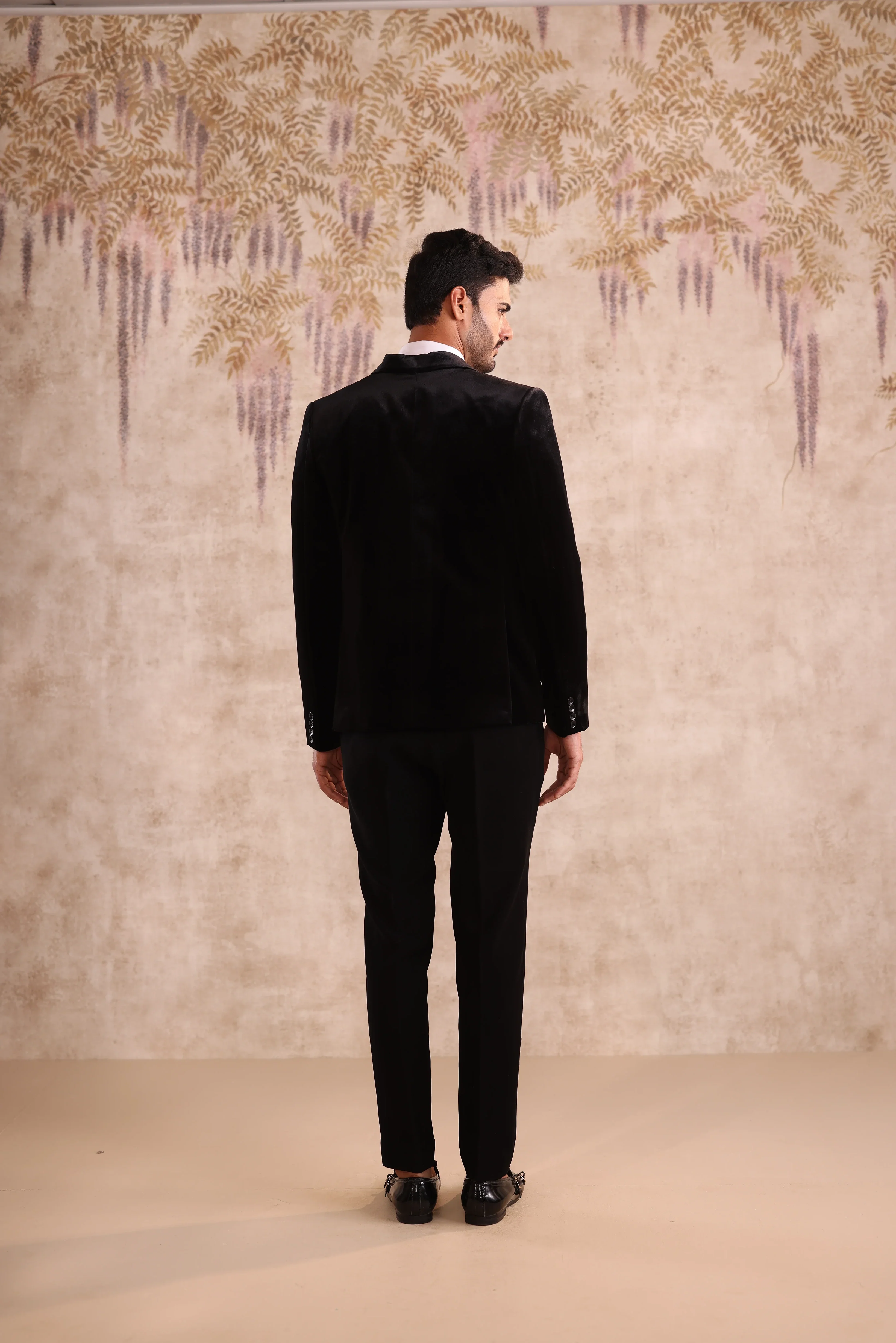 Black Velvet Peak Embroidered Lapel Tuxedo for Men - Image 2