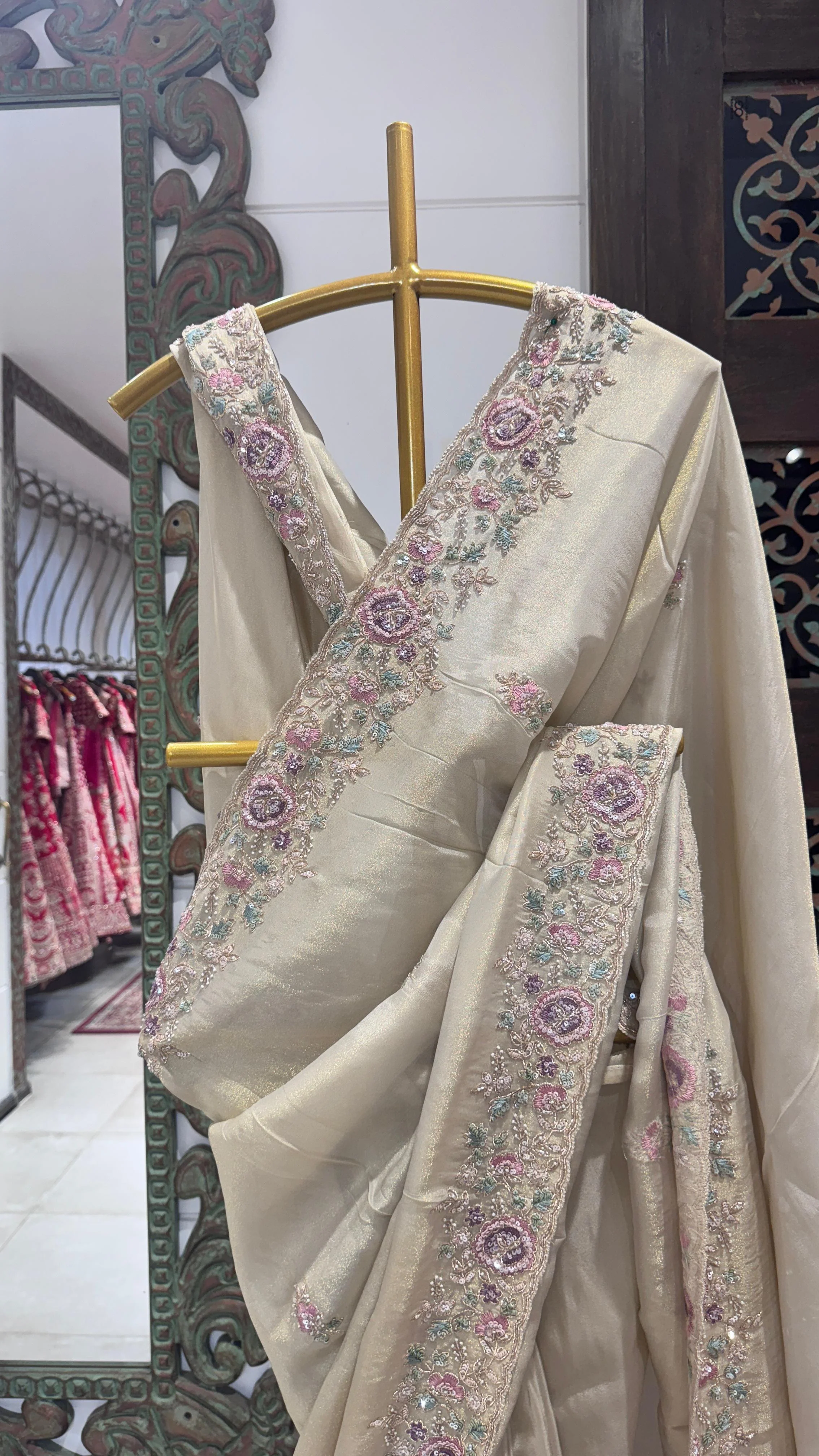 Ivory color saree with floral border - Image 2
