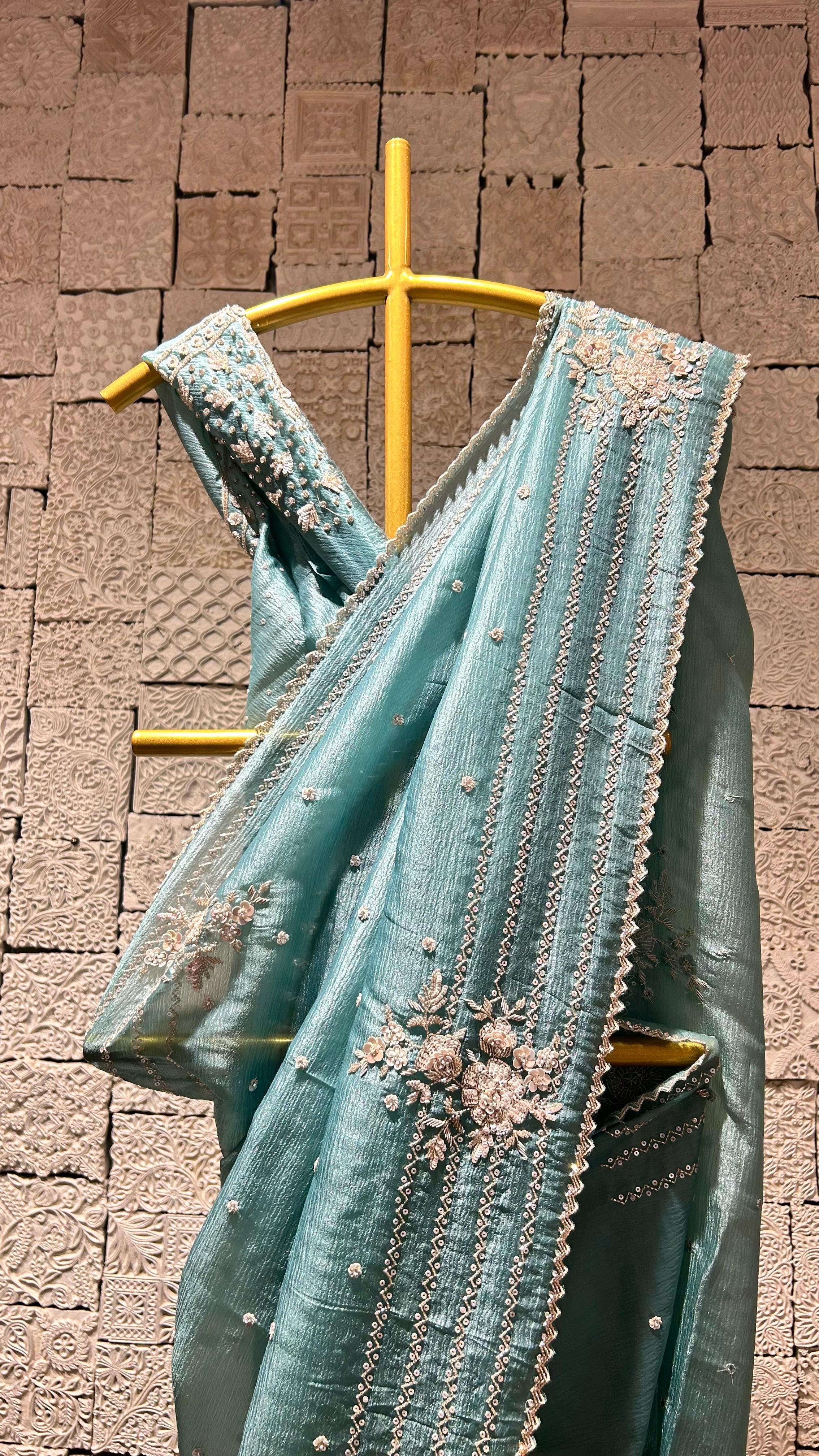 Light blue saree with zig-zag border - Image 2
