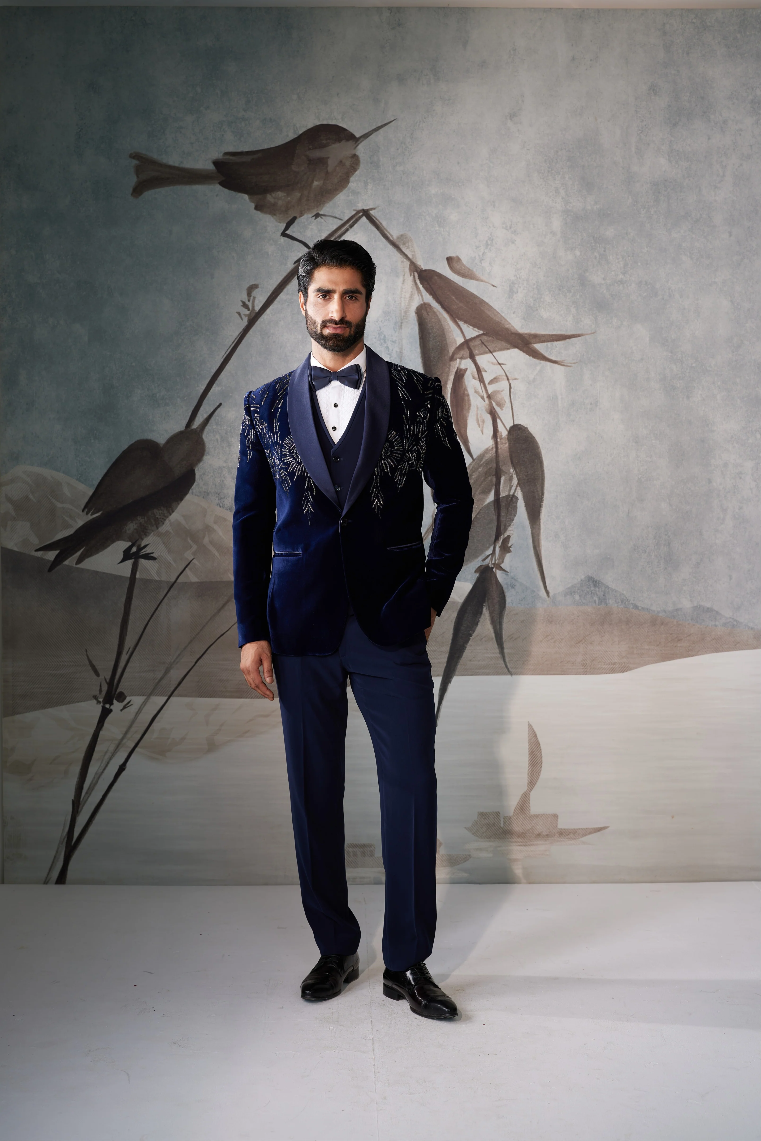 Men's Navy Blue Premium Tuxedo