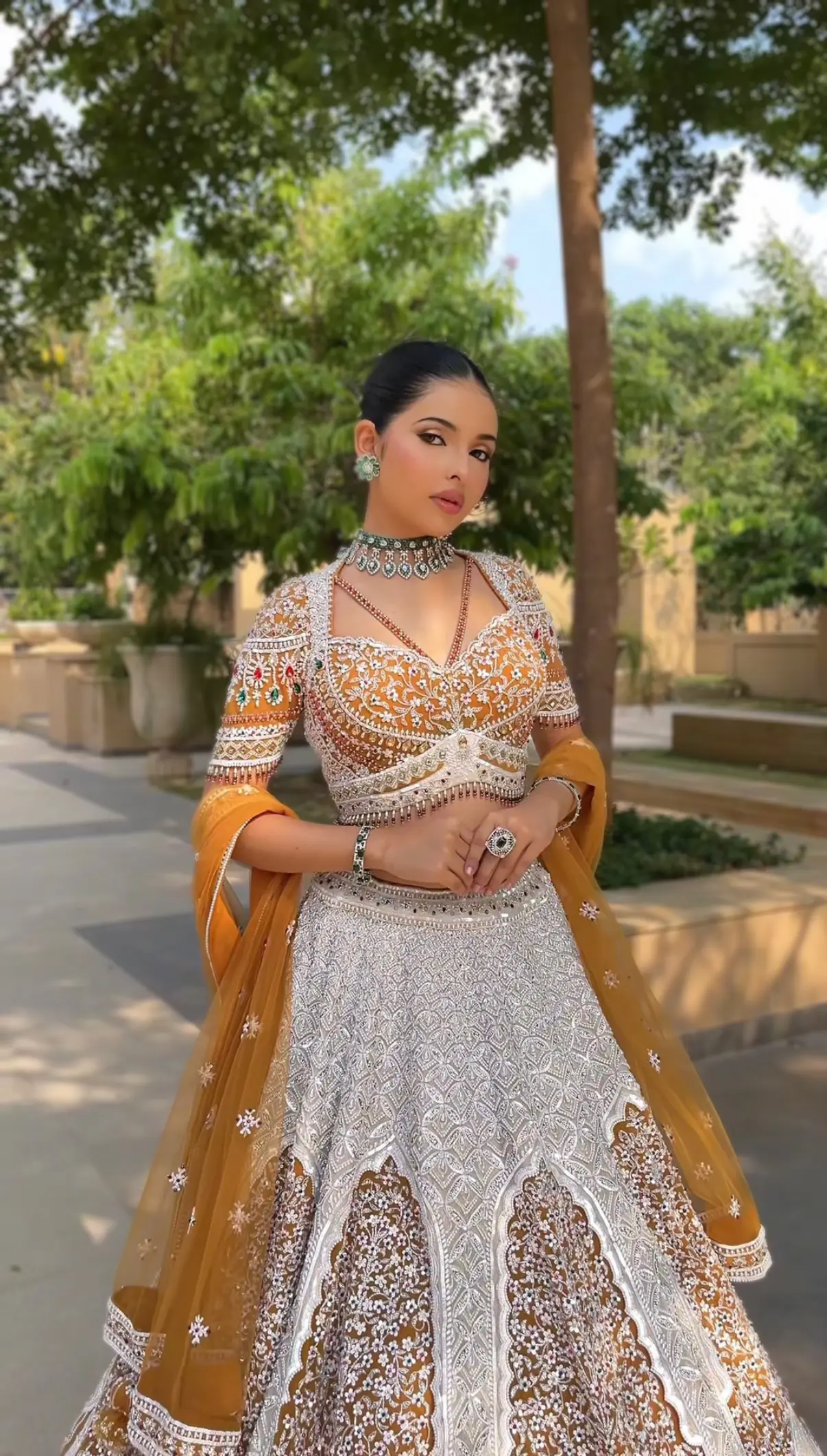Mustard Georgette Taj Motif Lehenga - Image 4
