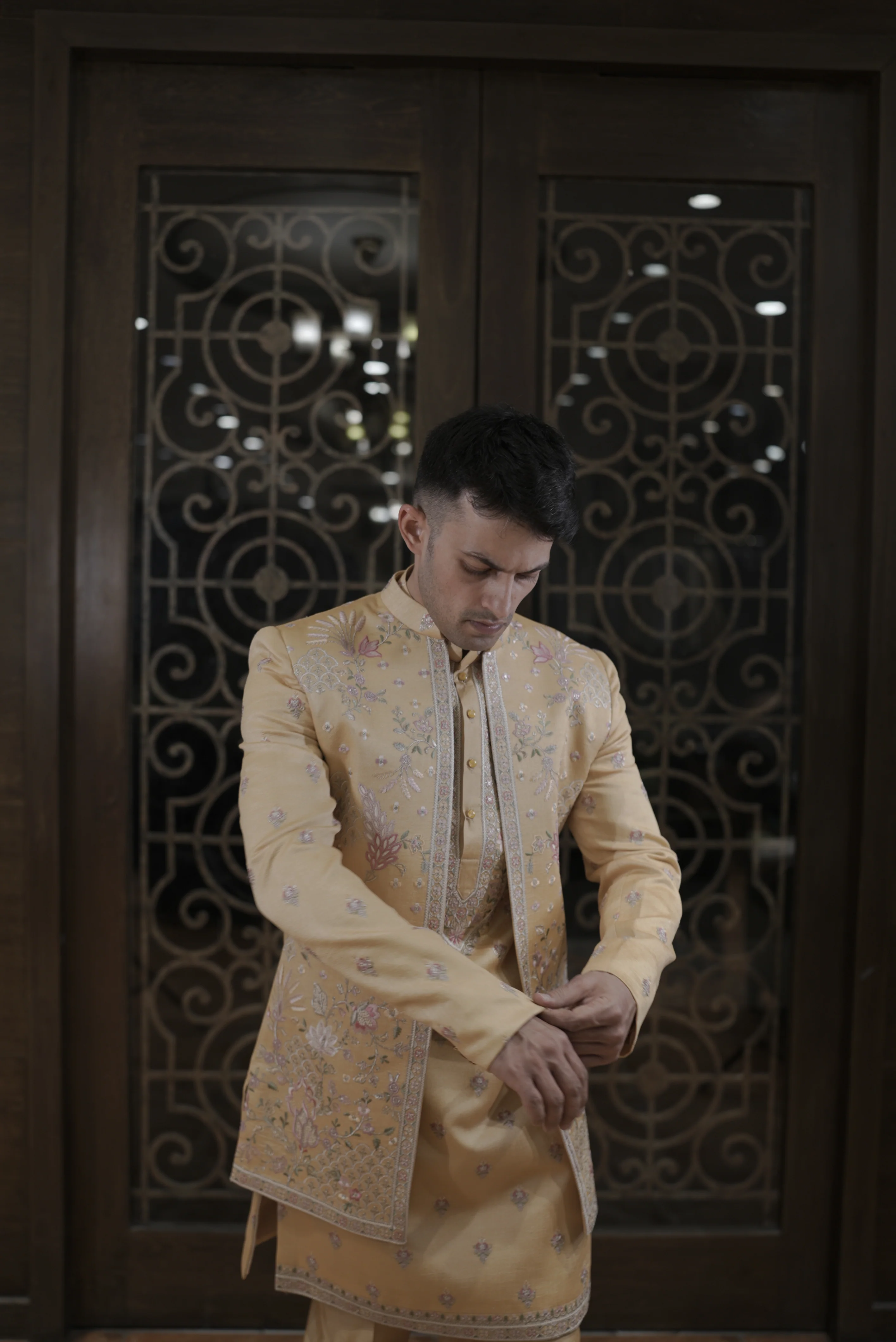 Yellow silk indo western with thread work - Image 2